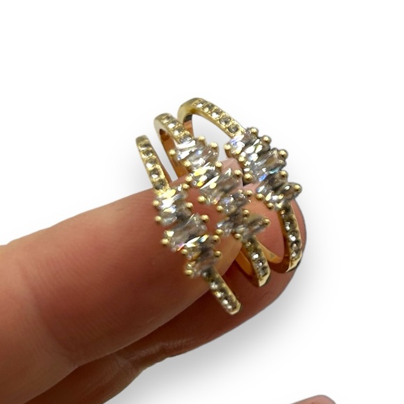 New INC INTERNATIONAL CONCEPTS Gold-Tone Crystal Stack Ring for Macy's Size 8 - Picture 5 of 11